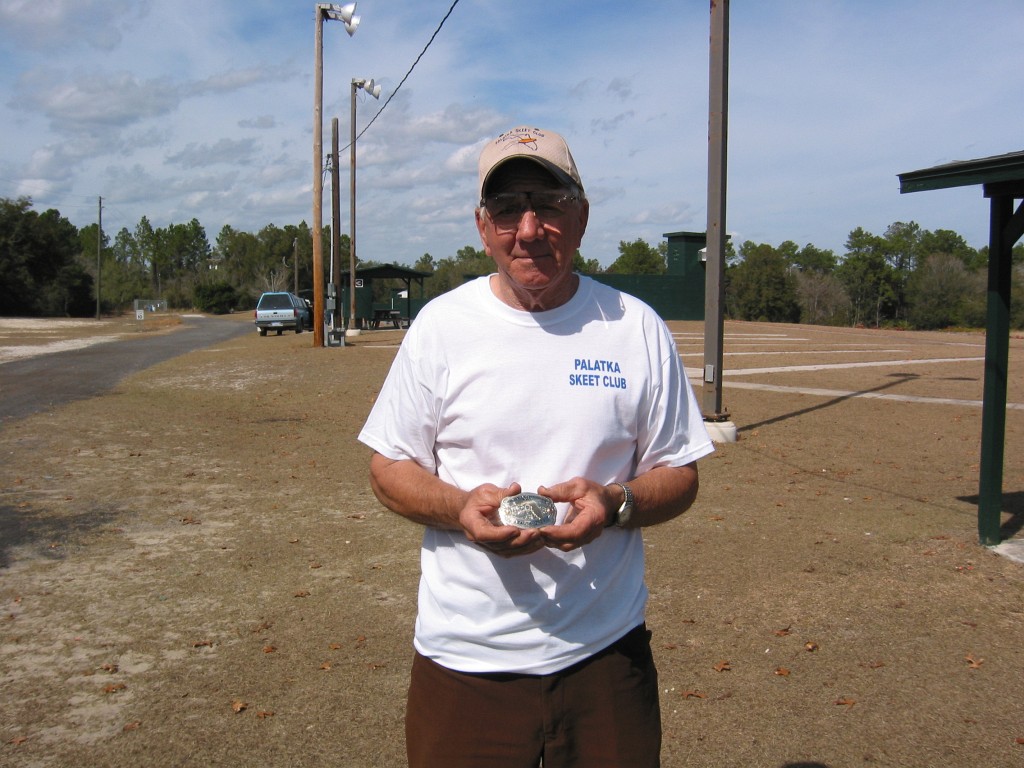 IMG_0001.JPG - Belt buckle raffle winner, Art Starr