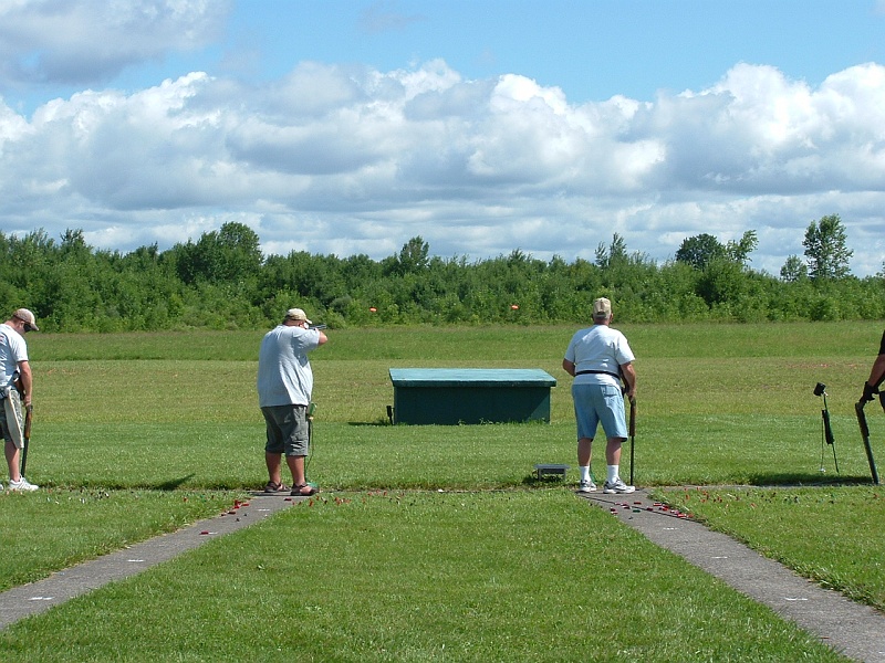 dscf0063eay.jpg - Dave Shaeffer shooting during Sunday's Doubles Championship.
